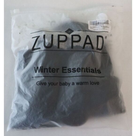 Zuppad Kid's Sz Medium Black Fleece Lined Beanie, Mittens & Infinity Scarf Set - Picture 12 of 14